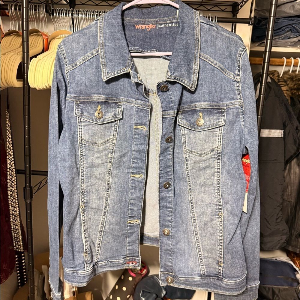 Wrangler Women's Blue Denim Jacket
